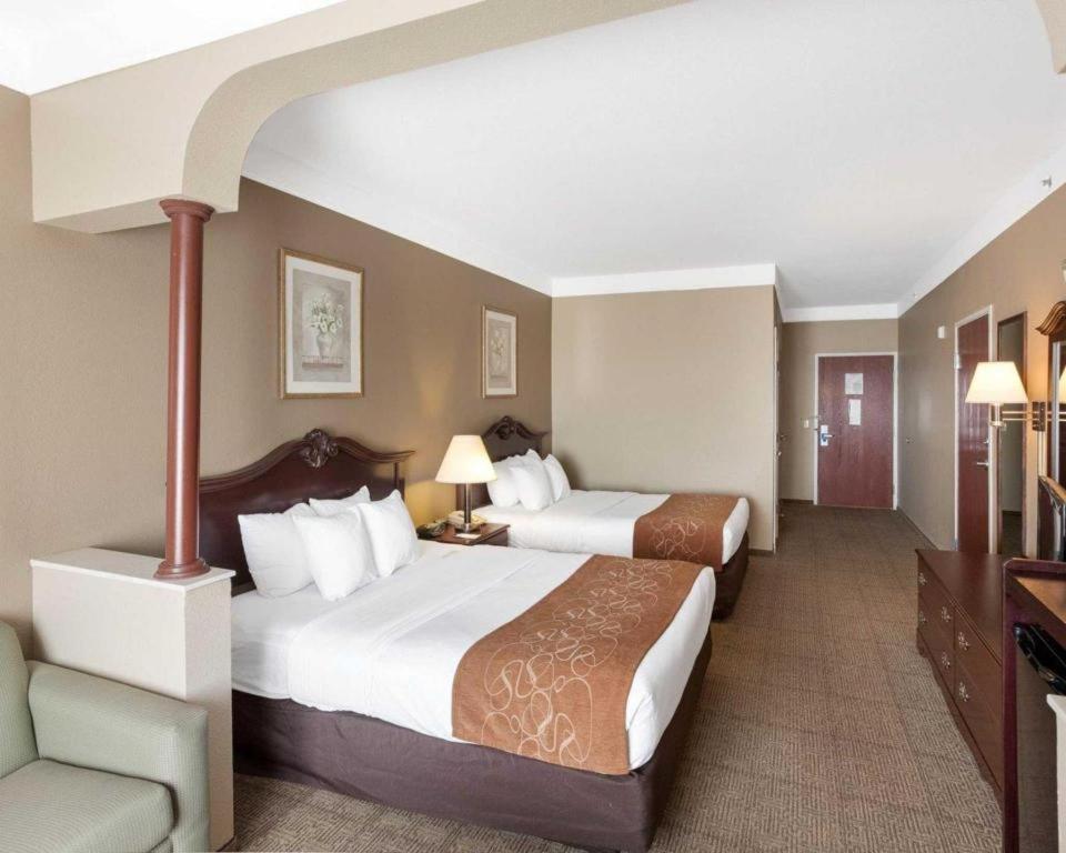 Comfort Suites Plainview Zewnętrze zdjęcie