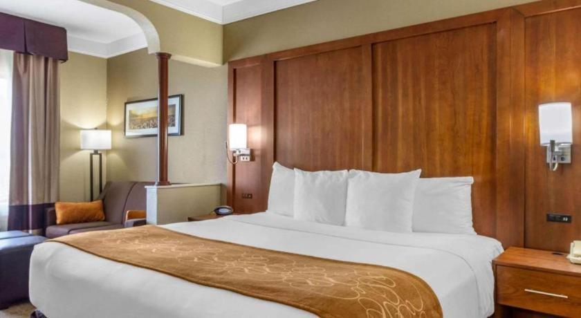 Comfort Suites Plainview Zewnętrze zdjęcie