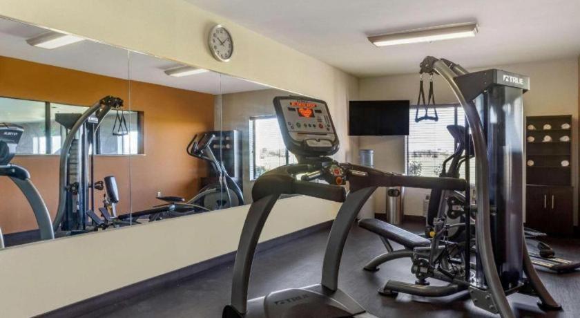 Comfort Suites Plainview Zewnętrze zdjęcie